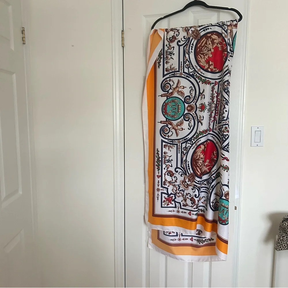 Colorful Patterned Scarf - Picture 4 of 4